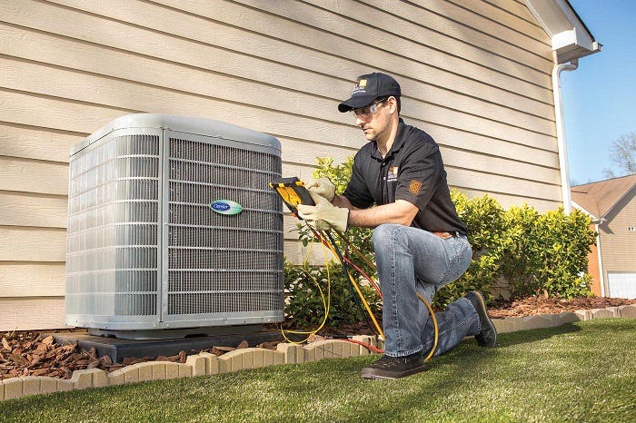 Professional HVAC maintenance service in Mississauga Ontario Canada