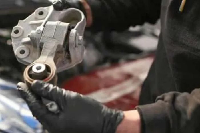 Engine Mount Replacement: How to Tell If Your Vehicle Needs