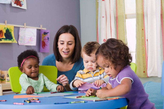 Professional babysitter Dubai providing safe childcare support for children